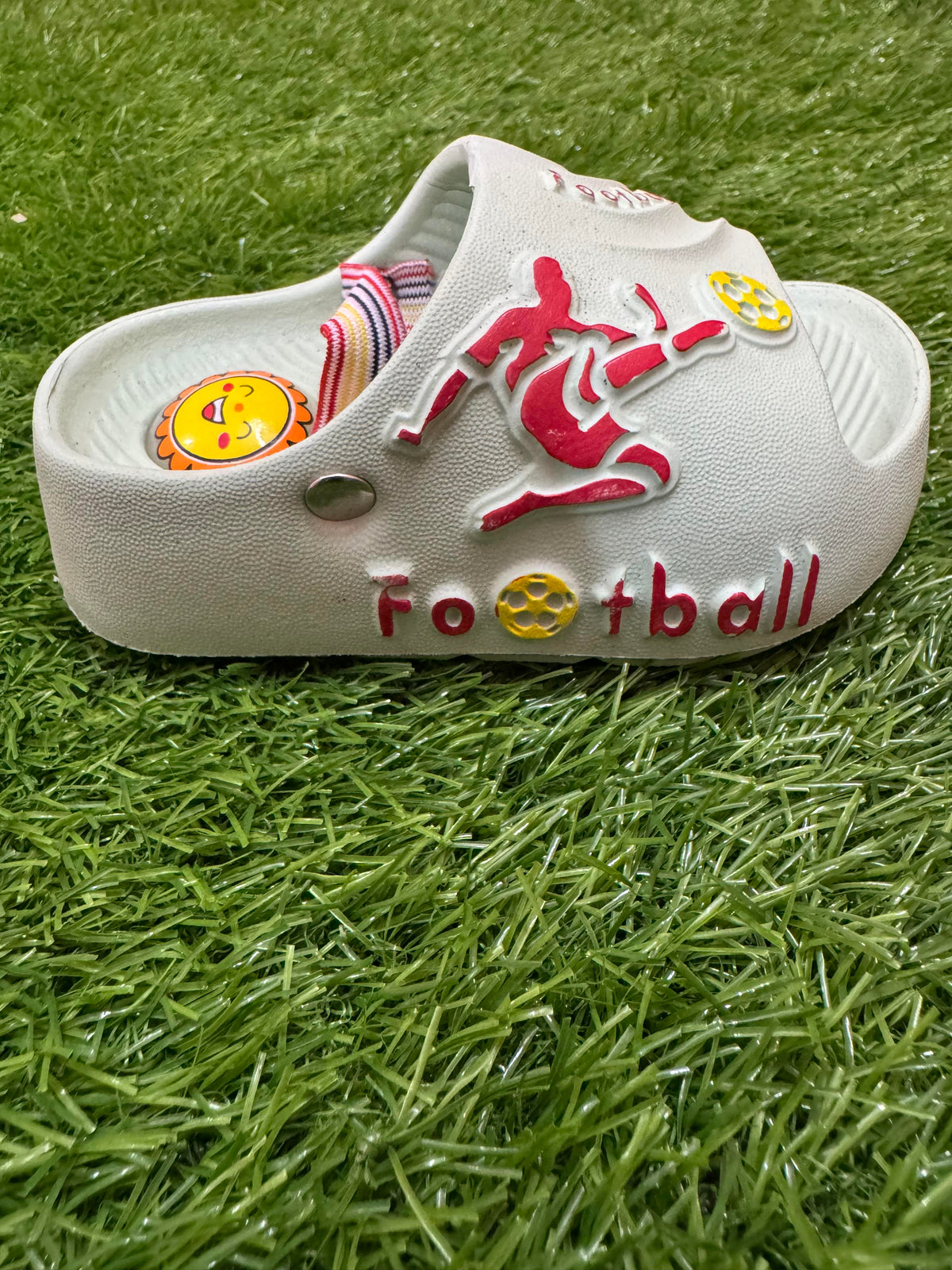 Kids Football EVA Clogs for Boys & Girls Soft Non-Slip Garden Sandals Lightweight Beach Slippers Waterproof Summer Shoes Toddler Casual Slip-On Clogs